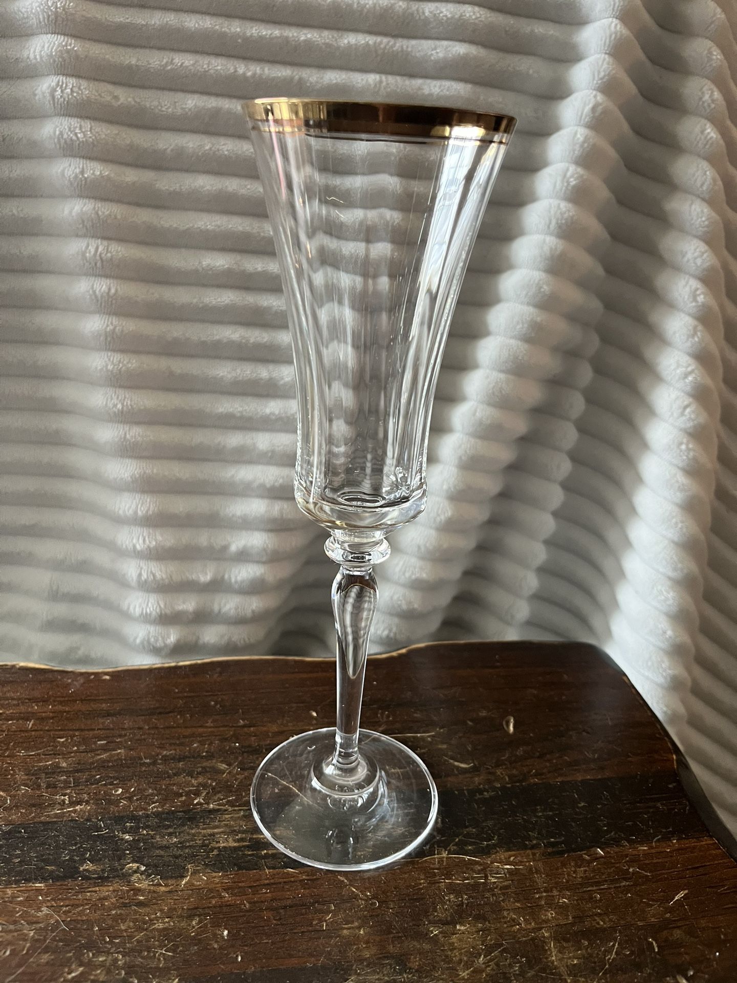 Mikasa Jamestown Gold Trimmed Fluted Champagne Glasses