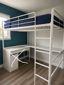 Full size loft bed with desk