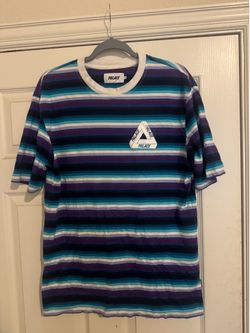 PALACE TEE SIZE MEDIUM