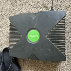 Microsoft Xbox Game Console 2001, 