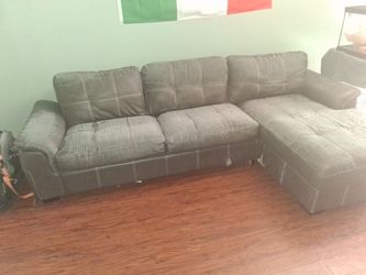 Free sectional