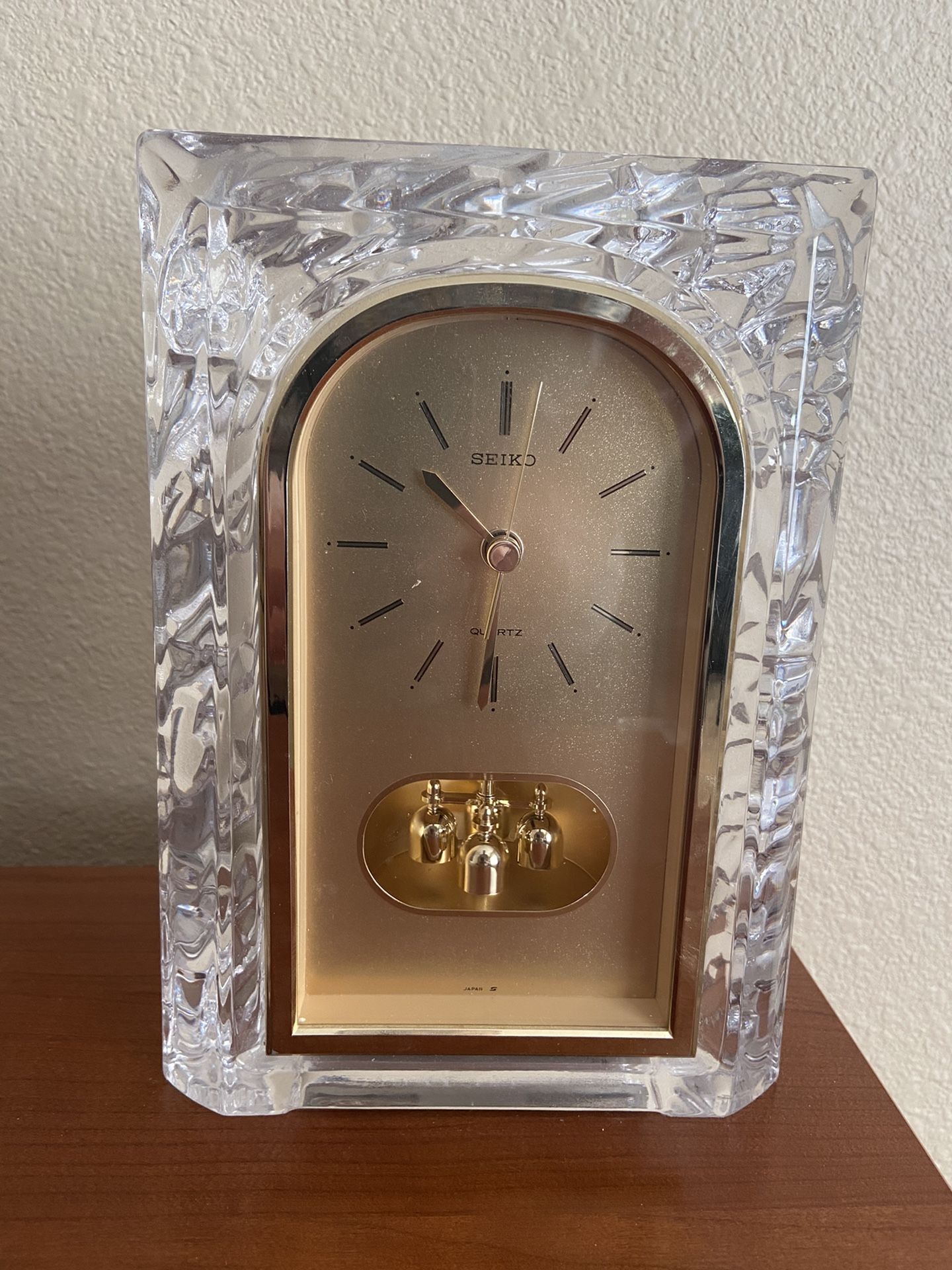 Seiko Crystal Clock Working Beautiful