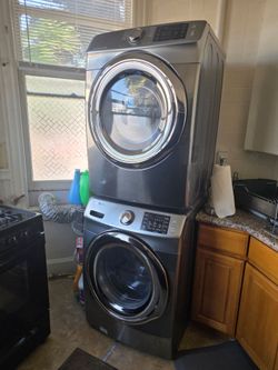 Samsung washer and gas dryer works perfectly.