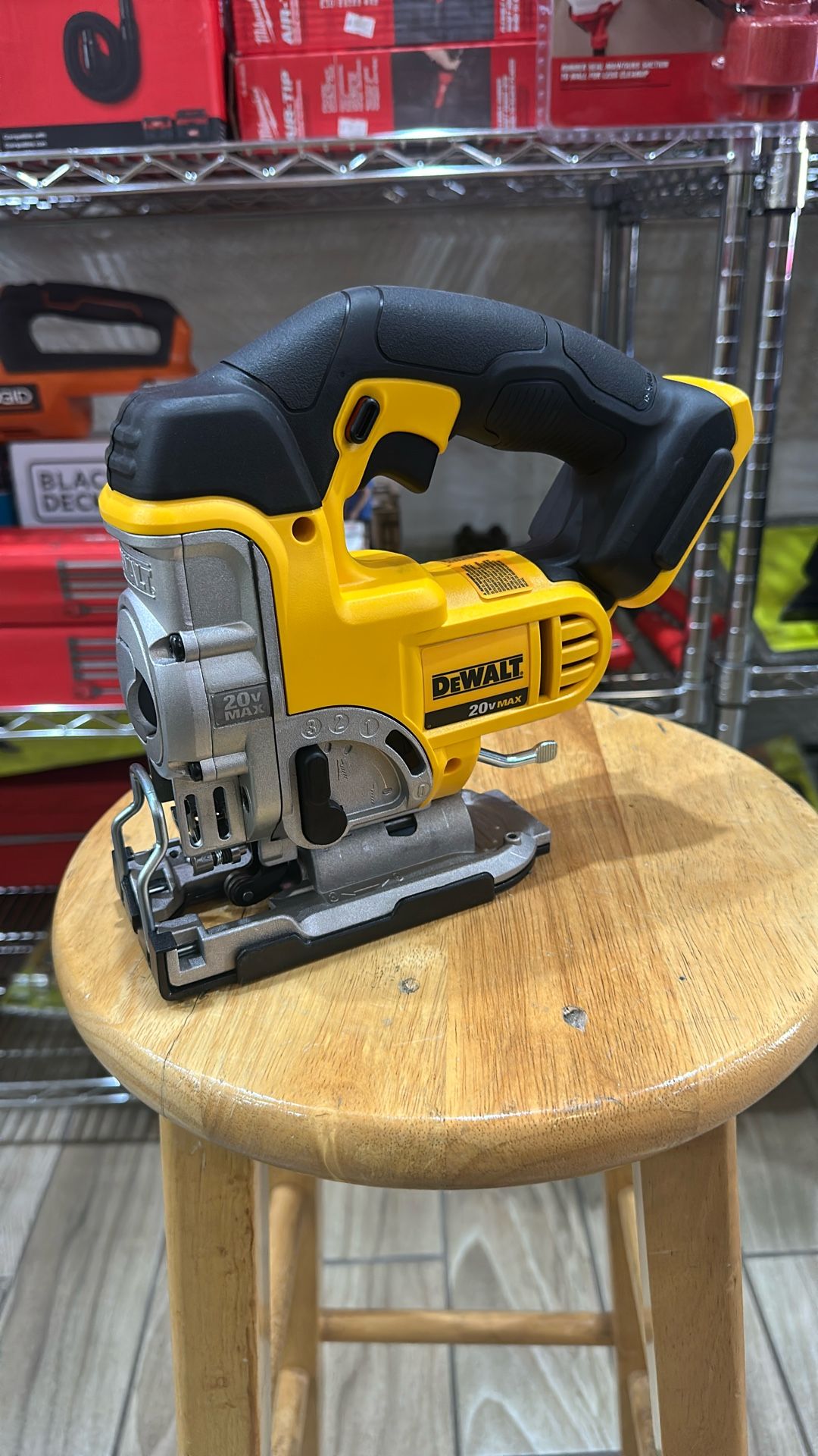 Dewalt 20V MAX Cordless Jig Saw (Tool Only)
