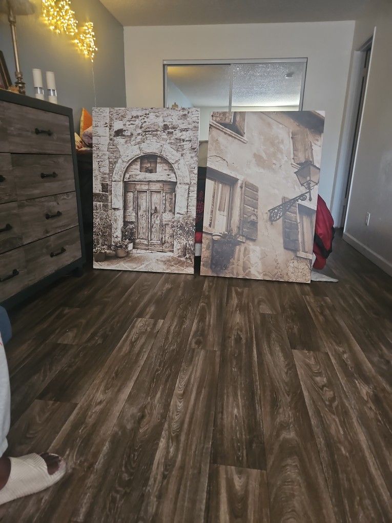 2 Pieces Art