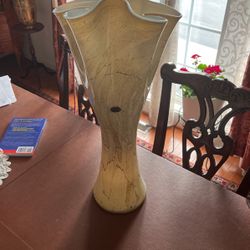 Brand New cream vase (hand made) poland