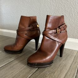 Women’s Size 8 Brown Leather Boots