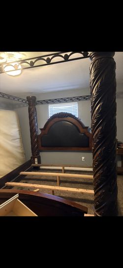 Bedroom Headboards Set