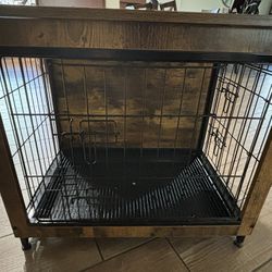 End Table/Dog Crate 
