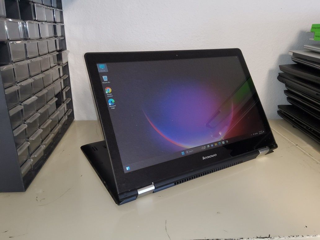 Lenovo Flex 3-1570 15.6" Touch Core i7-5500U 2.4GHz 8GB 256GB SSD W11

