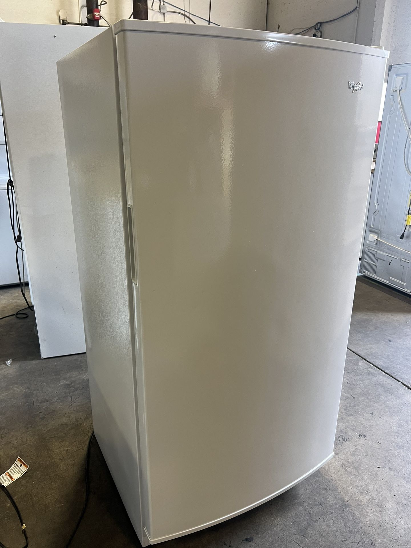 WHIRLPOOL FREEZER 16 Cu