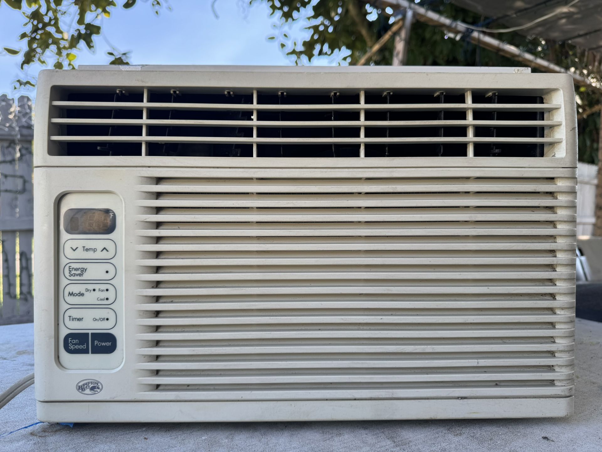 Hampton bay Window A/C