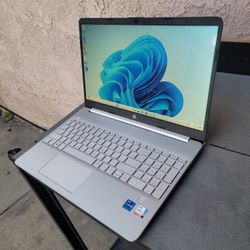 Hp Laptop: Core i7, Windows11 V-25H2, Microsoft365, Type C, HDMI.