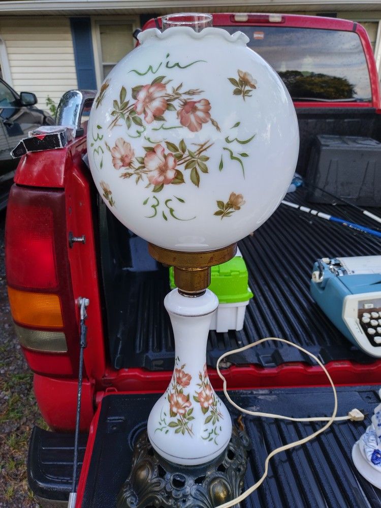 Antique Victorian 2 Tier Gone With The Wind Electric Lamp