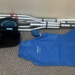 Össur Walking Boot + Crutches + DryPro Foot Cast Cover – Used Medical Gear