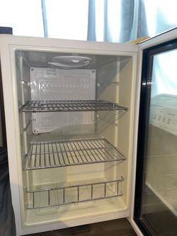 Mini fridge