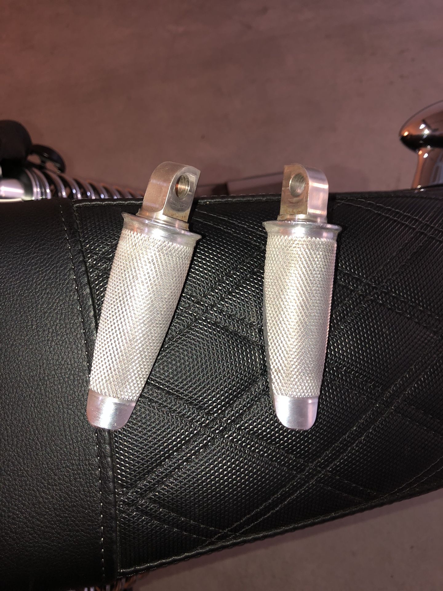 16 dyna stock pegs