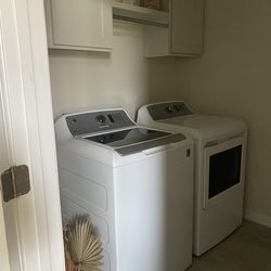 GE Washer/Dryer 