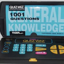 Vintage 1993 Tiger Electronics Quiz Wiz & 1001 General Questions Game Rare HTF