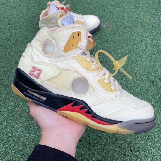Jordan 5 RetroOff-White Sai more colors available