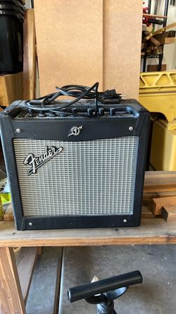 Fender Mustang 1