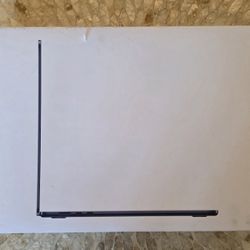 Like New! Latest 15-inch MacBook Air M4 - 16GB RAM