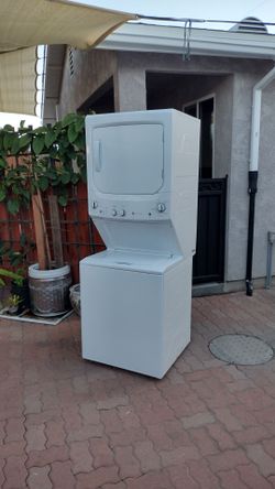 Washer gas dryer stackable