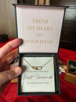 Best Friends Necklace