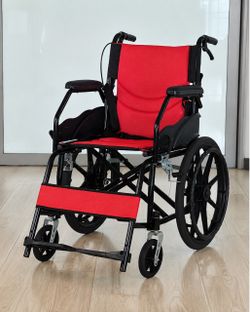 Lightweight Folding Wheelchair – 300 lb Capacity