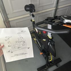 Pooboo Exercise Bike