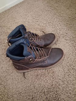 Izod boots