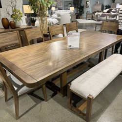Light Brown Dining Room Set / 6pc 