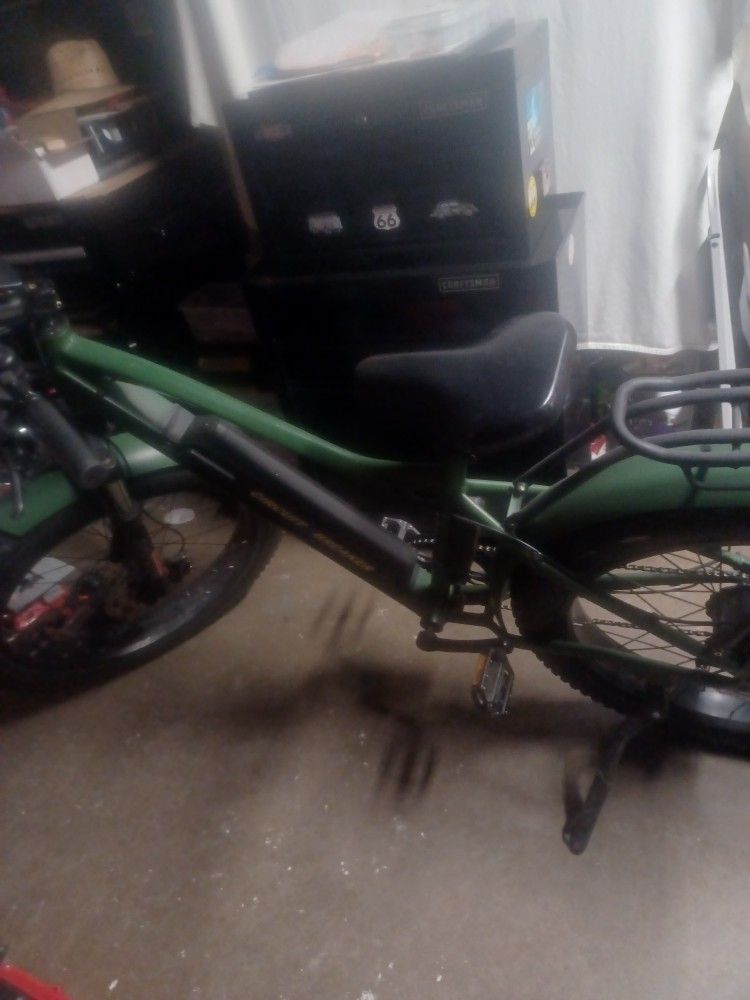 Wow Ebike Practically New New Brakes Hardly Used Holds A Charge Around 23 Miles