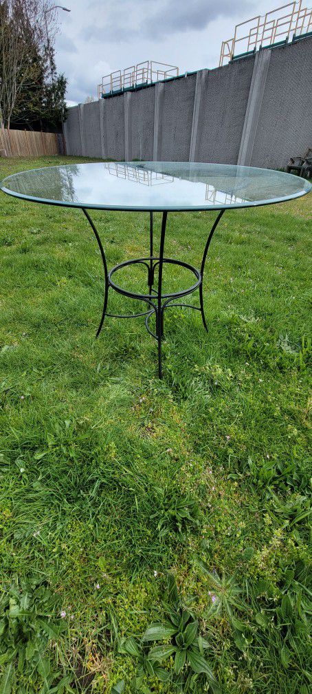 Round Glass Table - Wrought Iron 