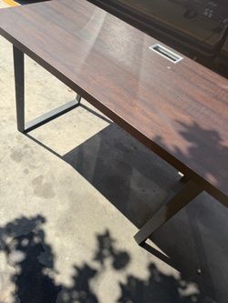 Desk ( can go lower