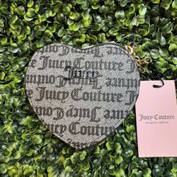 Juicy Wristlet 