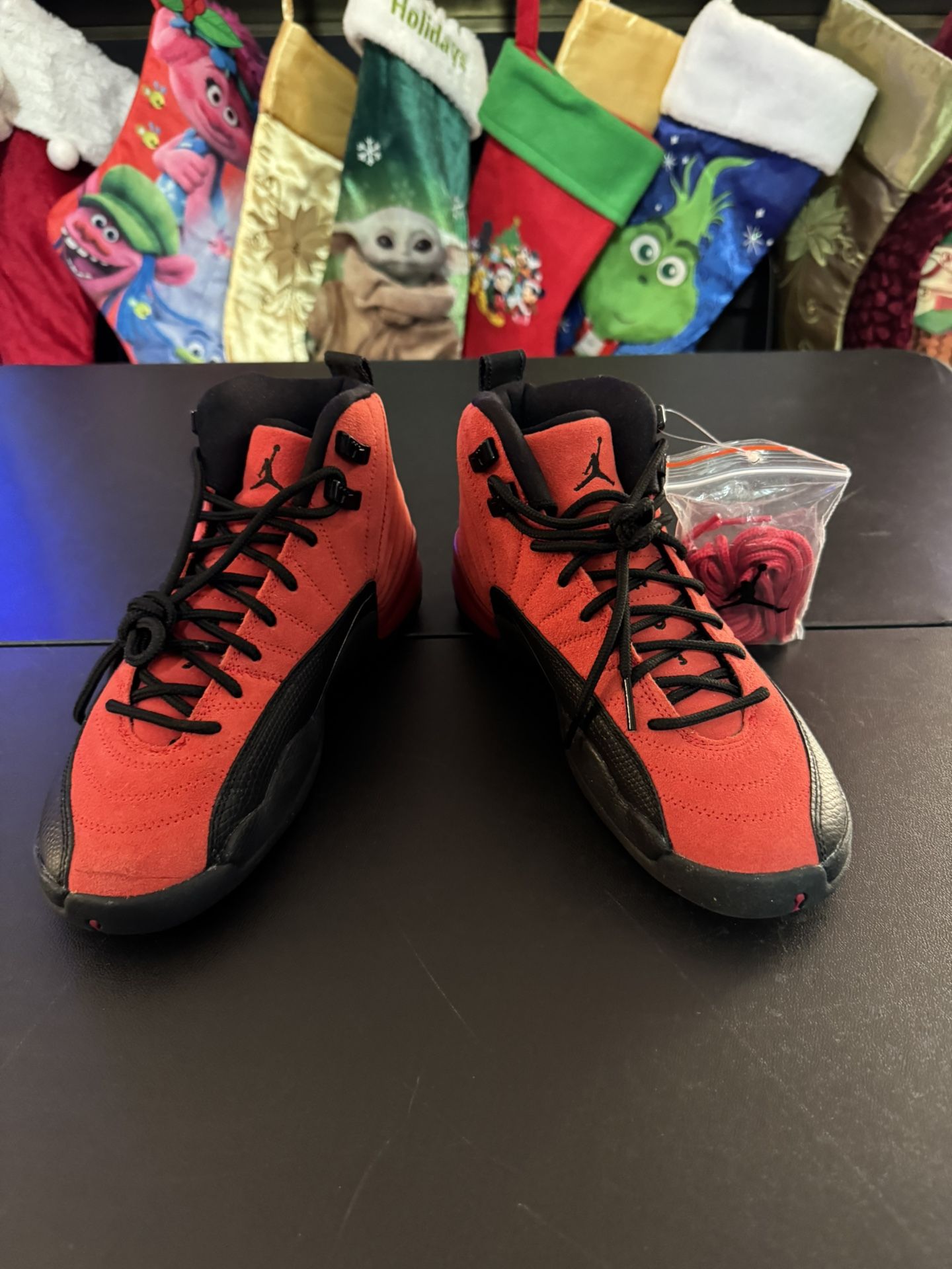 Jordan 12 Retro Reverse (Size 5Y) New No Box.