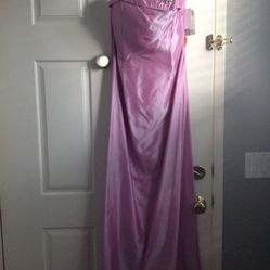 Prom dress. Size 7 new with tags