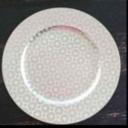 Gold Or Silver Charger Plates