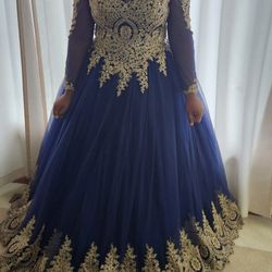 Immaculate Floor Length Ball Gown