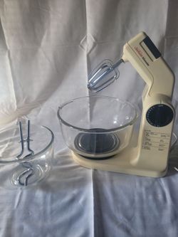 Sunbeam Mixmaster Stand Mixer with Bowls