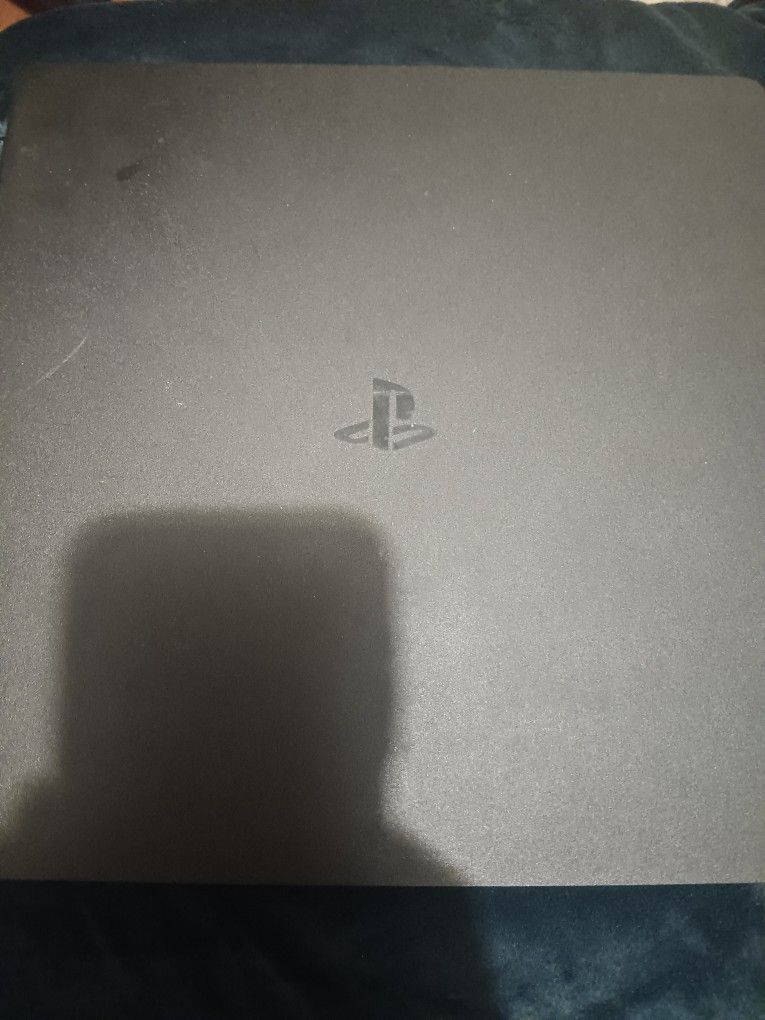PS4