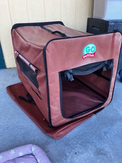 Portable Travel Dog Crate, folds flat with carrying bag