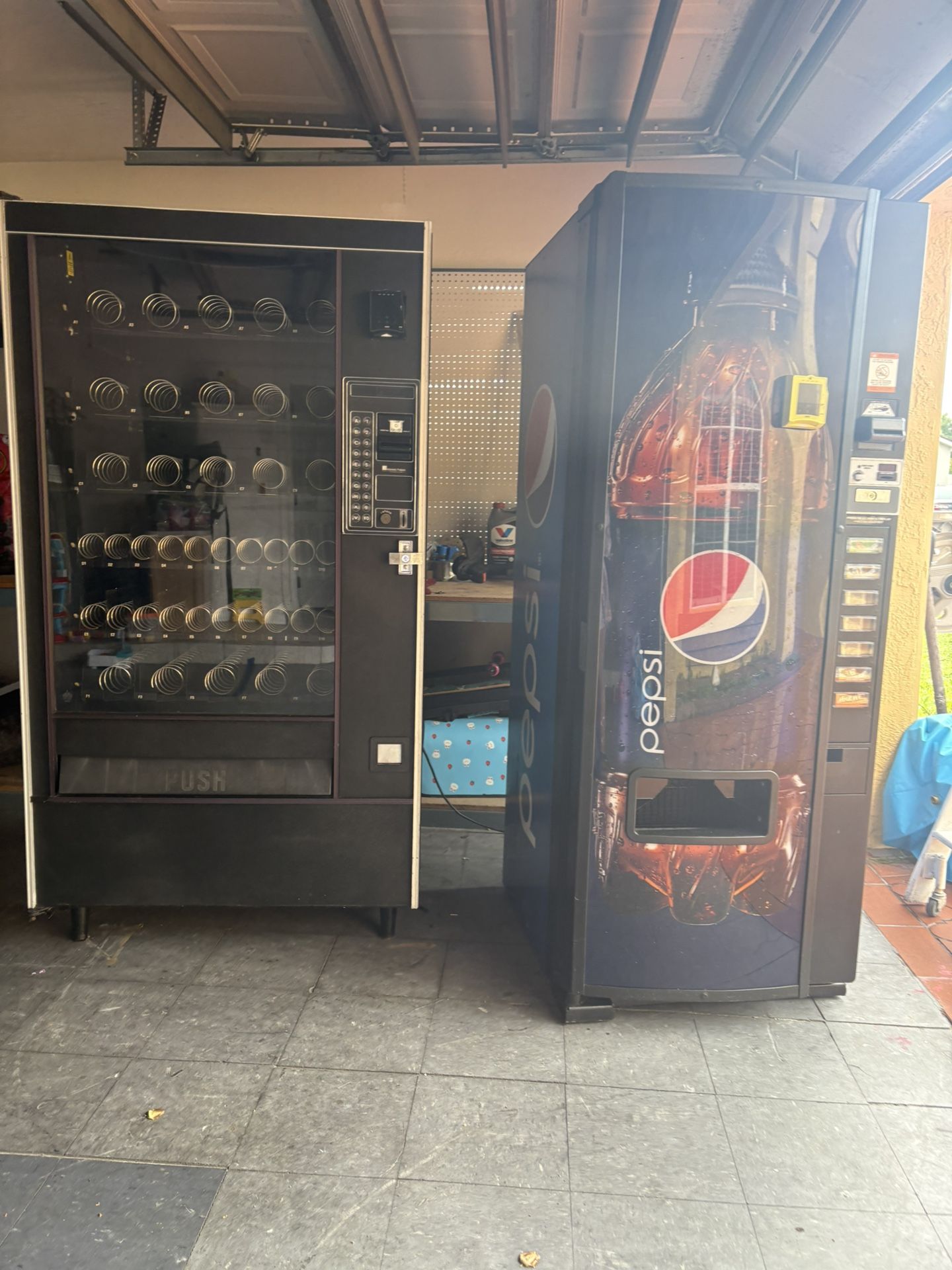 Vending Machine For Sale