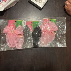 Pink And Black, Universal studios Clip Wicked Bow