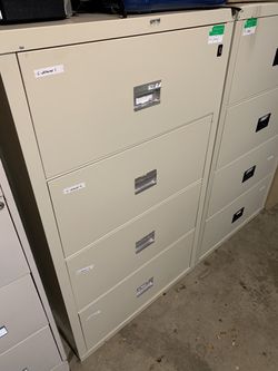 HON Brigade 600 series 4-drawer lateral filing cabinet