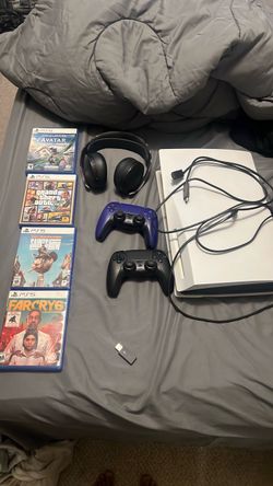 PS5 Disc Edition Bundle-OBO (or best offer)