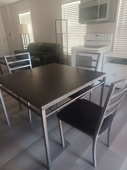 Dining Kitchen Set like new black modern metal