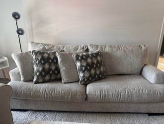 🟡ASHLEY SOFA