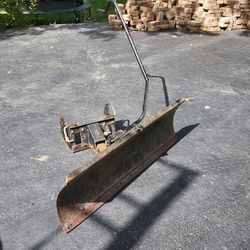 Craftsman 42" Front-Mount Snow Plow Blade (for lawn tractor / garden tractor or even 4x4 ATV)